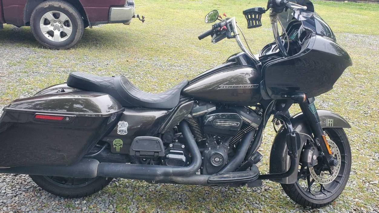 HARLEYDAVIDSON ROAD GLIDE SPECIAL for rent near Gold Hill, NC