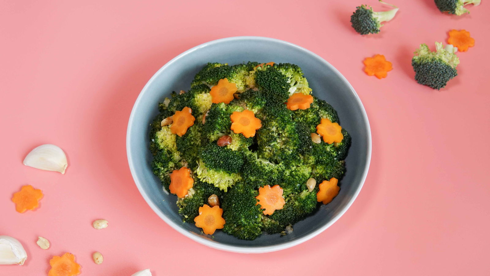 Steamed Broccoli and Carrots