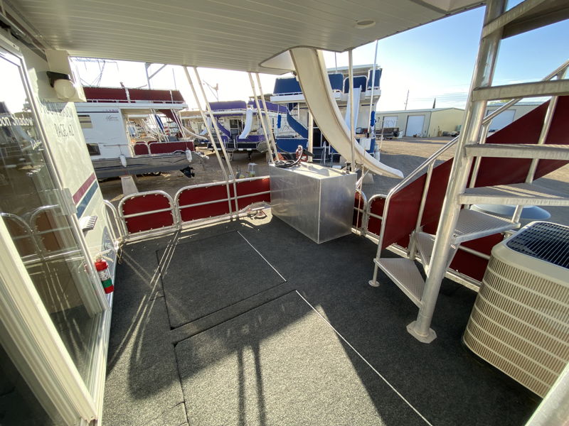 Boat Image 10
