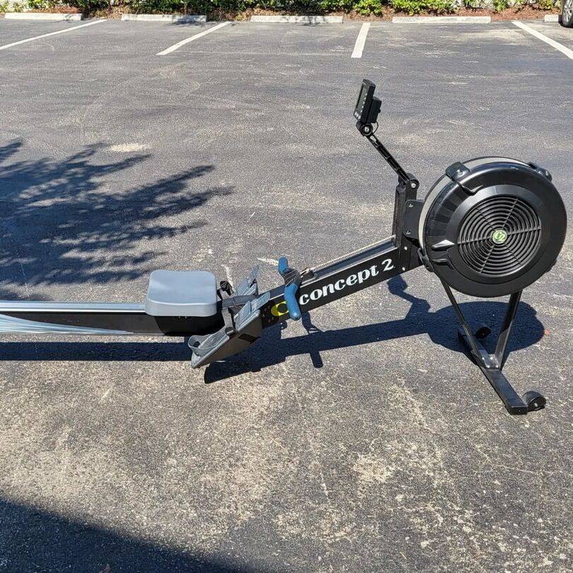 Concept2 PM5 RowERG Rower outdoors