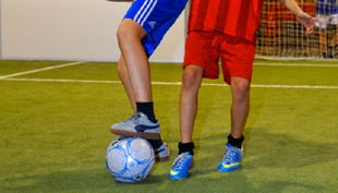 trampolino kinderspielpark fussball