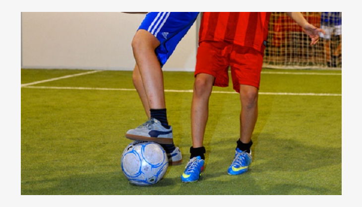 trampolino kinderspielpark fussball