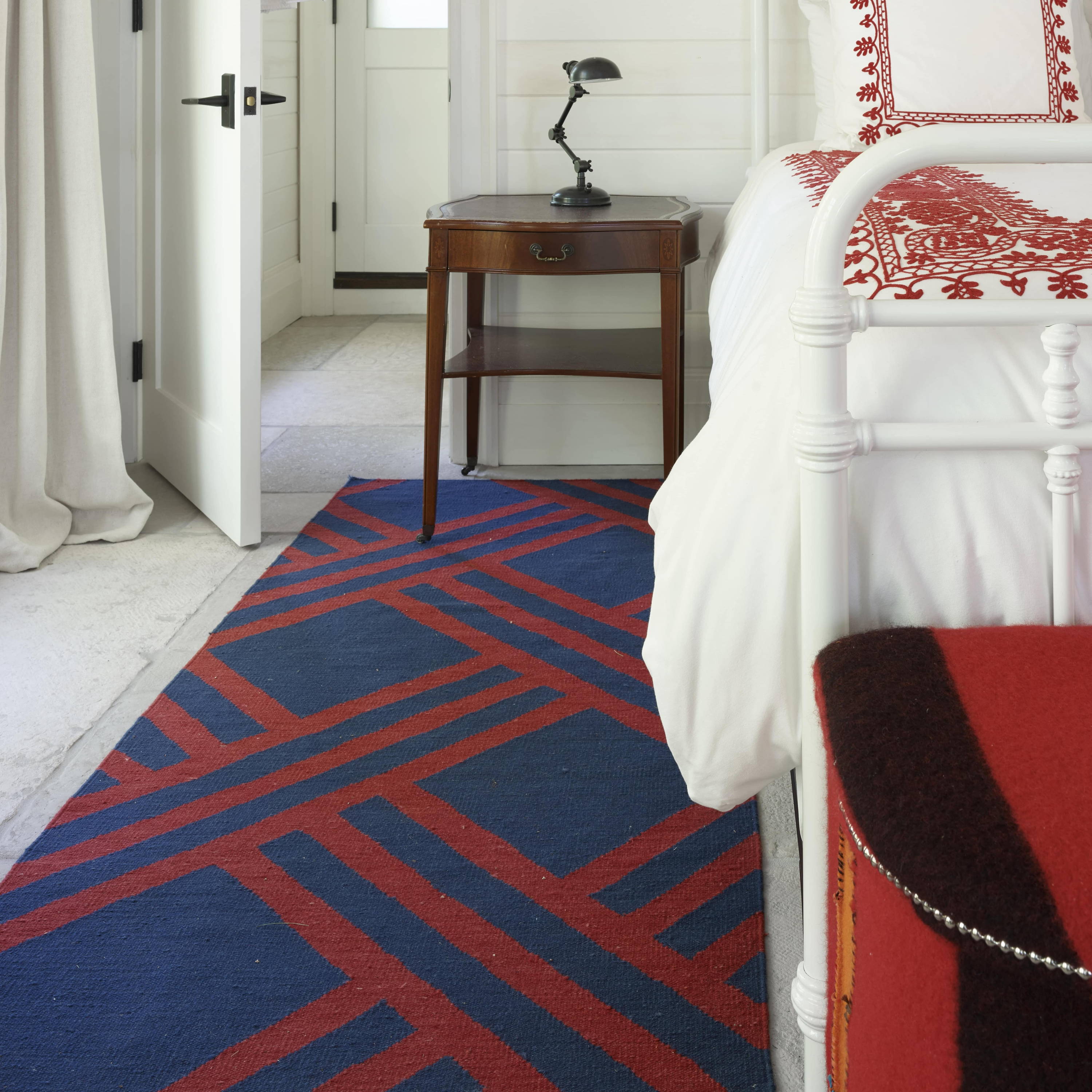 Designer Bedroom Rugs