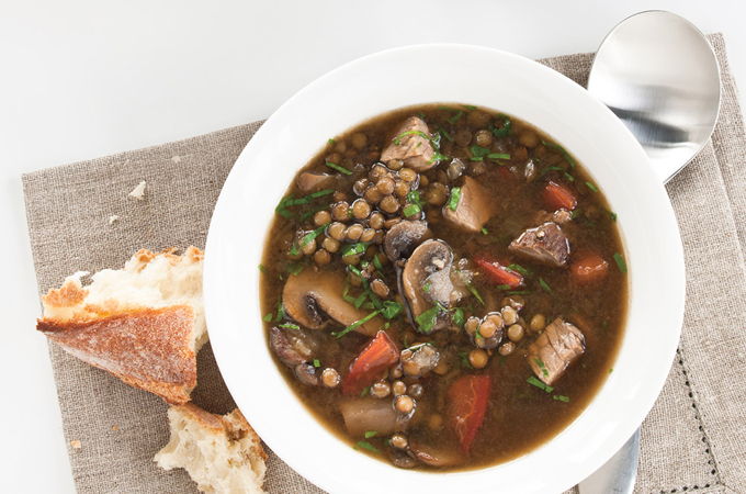 Soupe-repas épicée aux lentilles et au boeuf