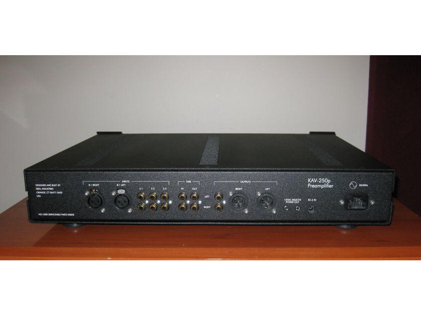 Krell KAV-250p Stereo Preamplifier. Shipping included.