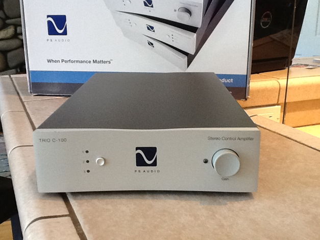 PS Audio Trio-C100 Stereo Control Amplifier