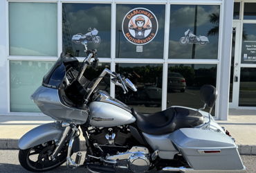 2023 HARLEY-DAVIDSON ROAD GLIDE motorcycle for rent near Daytona Beach, FL