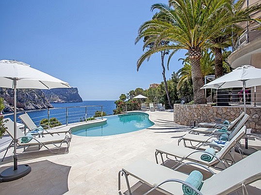  Balearic Islands
- Luxurious villa with sea views for sale on the exclusive peninsula La Mola, Puerto Andratx, Mallorca