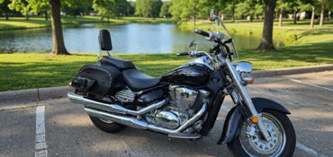 2013 SUZUKI BOULEVARD C50 motorcycle for rent near Jacksonville, AR