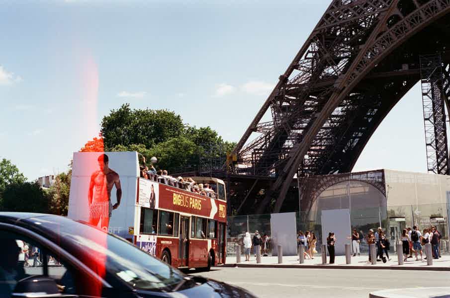 2-hour Eiffel Tower Direct Access Guided Tour - photo 1
