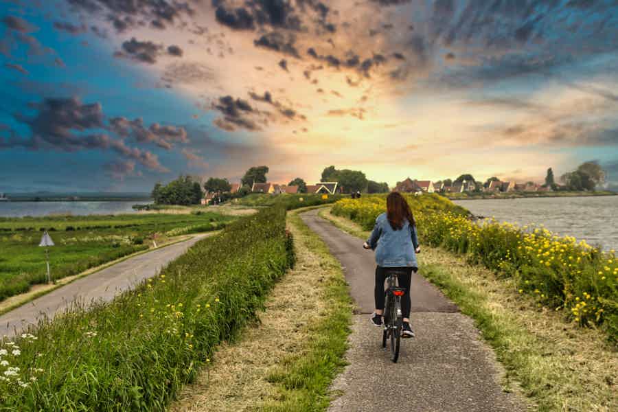 Countryside Bike Tour from Amsterdam: a Windmill and Dutch Cheese - photo 3