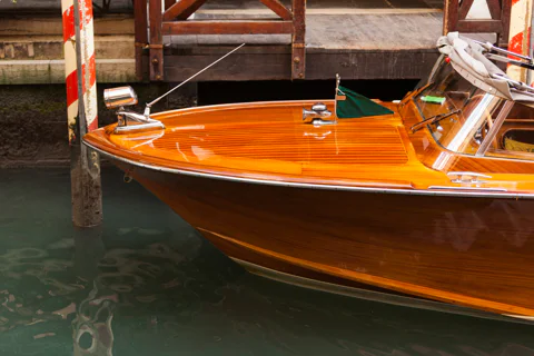 From Venice: Murano and Burano Private Tour with Transfer