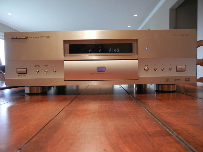 Pioneer DV-AX10 SACD/DVD-A/CD player, 1 owner