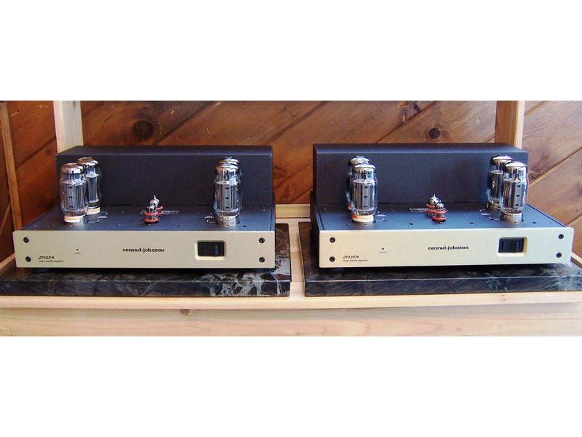 Conrad Johnson LP125M - pair 125w monobloc tube amplifiers
