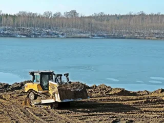  Wyrównywanie warstwy podłoża gruntowego w km 4+300