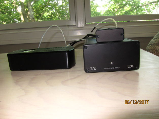 Chord  2Qute DAC with MCRU Linear Power supply with upg...