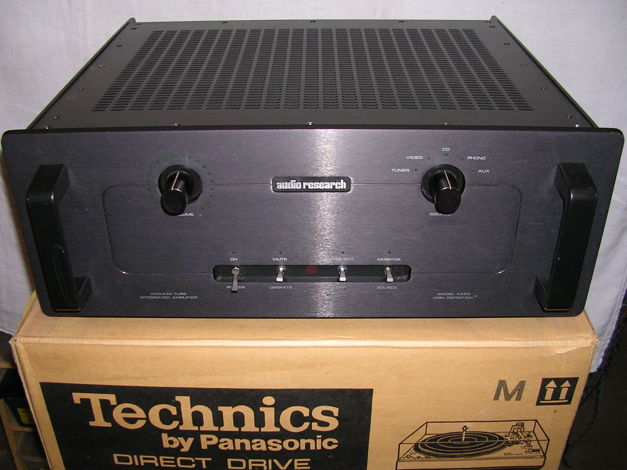 AUDIO RESEARCH CA-50 TUBE AMPLIFIER NOT WORKING FOR PAR...
