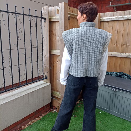 Crochet pattern: Boxy sweater vest