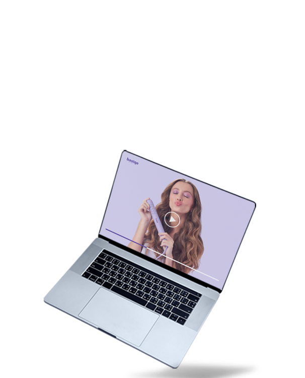 Basiqe Club em notebook com título e subtítulo do curso