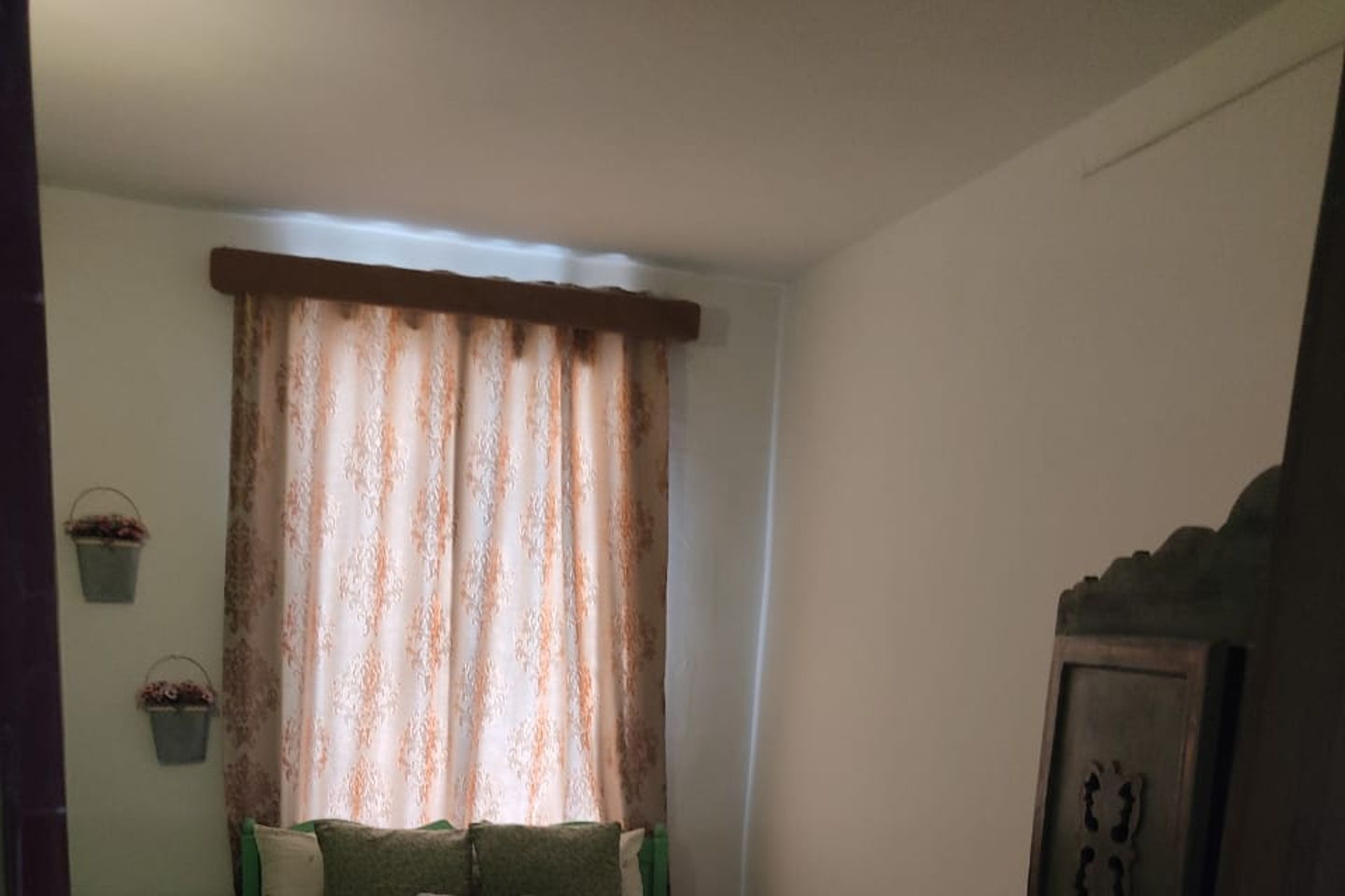 slider-image