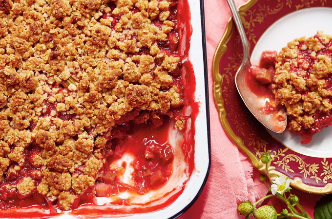Croustade à la rhubarbe et aux fraises