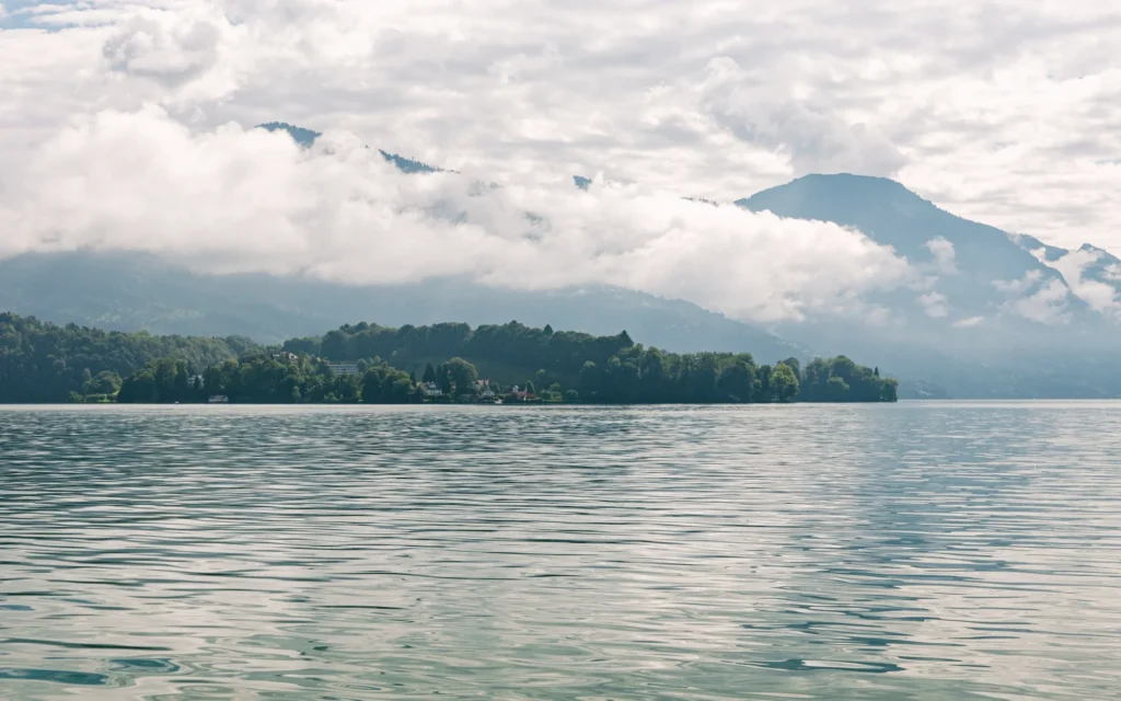 Lake Lucerne Boat Trip: Discover the Heart of Switzerland