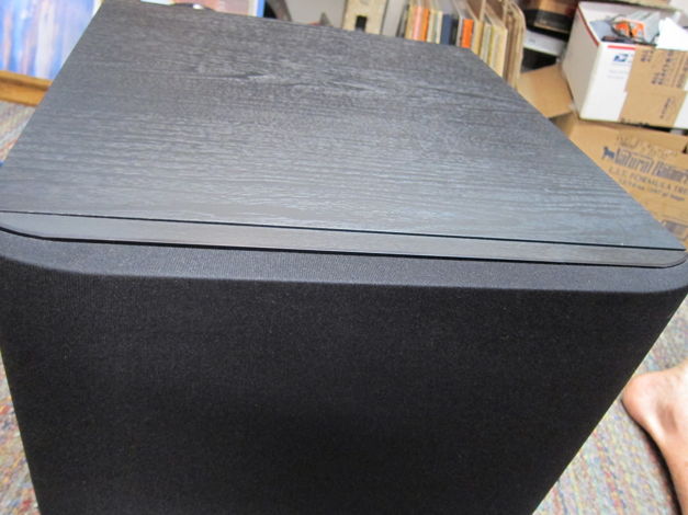 B&W ASW-650 Powered Subwoofer, Ex Sound, Nice Condition...
