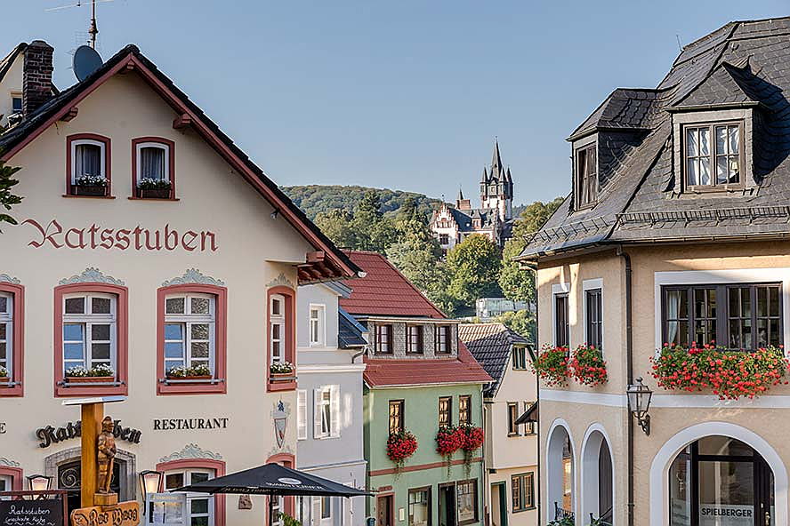  Bad Homburg
- Kaufen Sie traumhafte Villen oder Häuser in Königstein im Taunus.