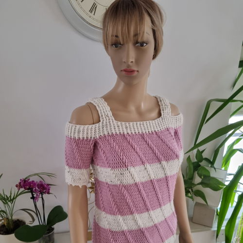 Crochet elegant sweater
