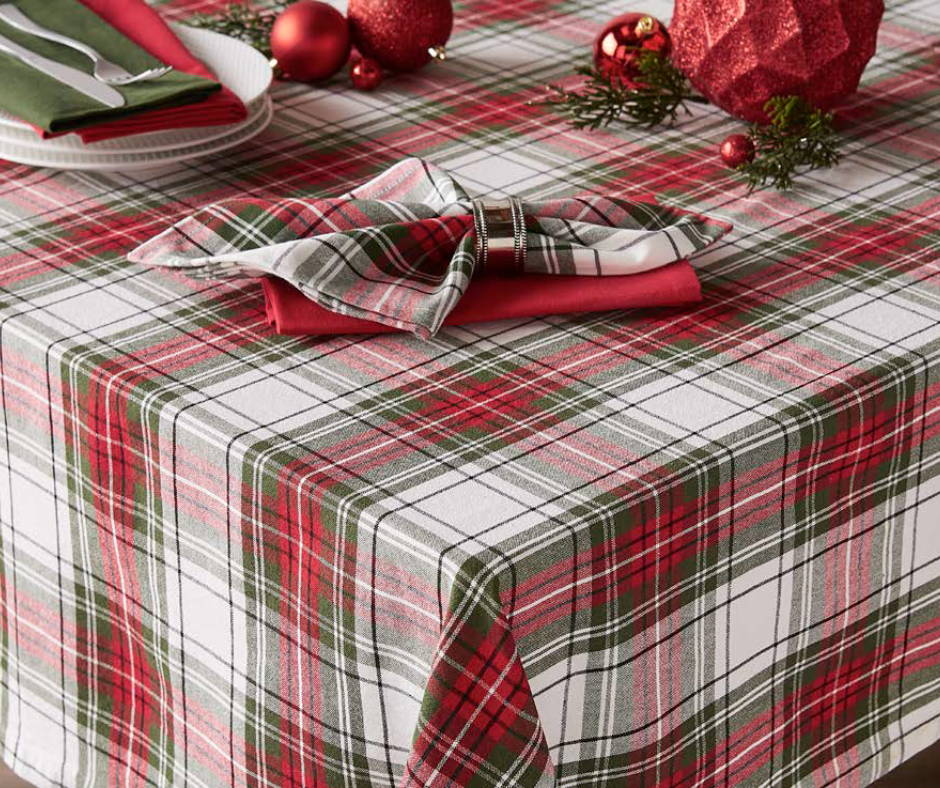 Holiday Table Runners | Seasonal Favorites | Collections | Design Imports