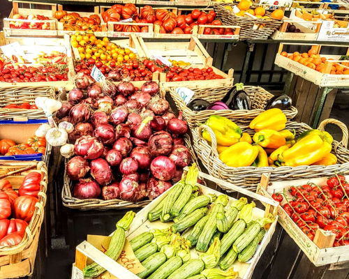 Food & Wine Tours Milan: Taste tours: from the market to the table with local recipes