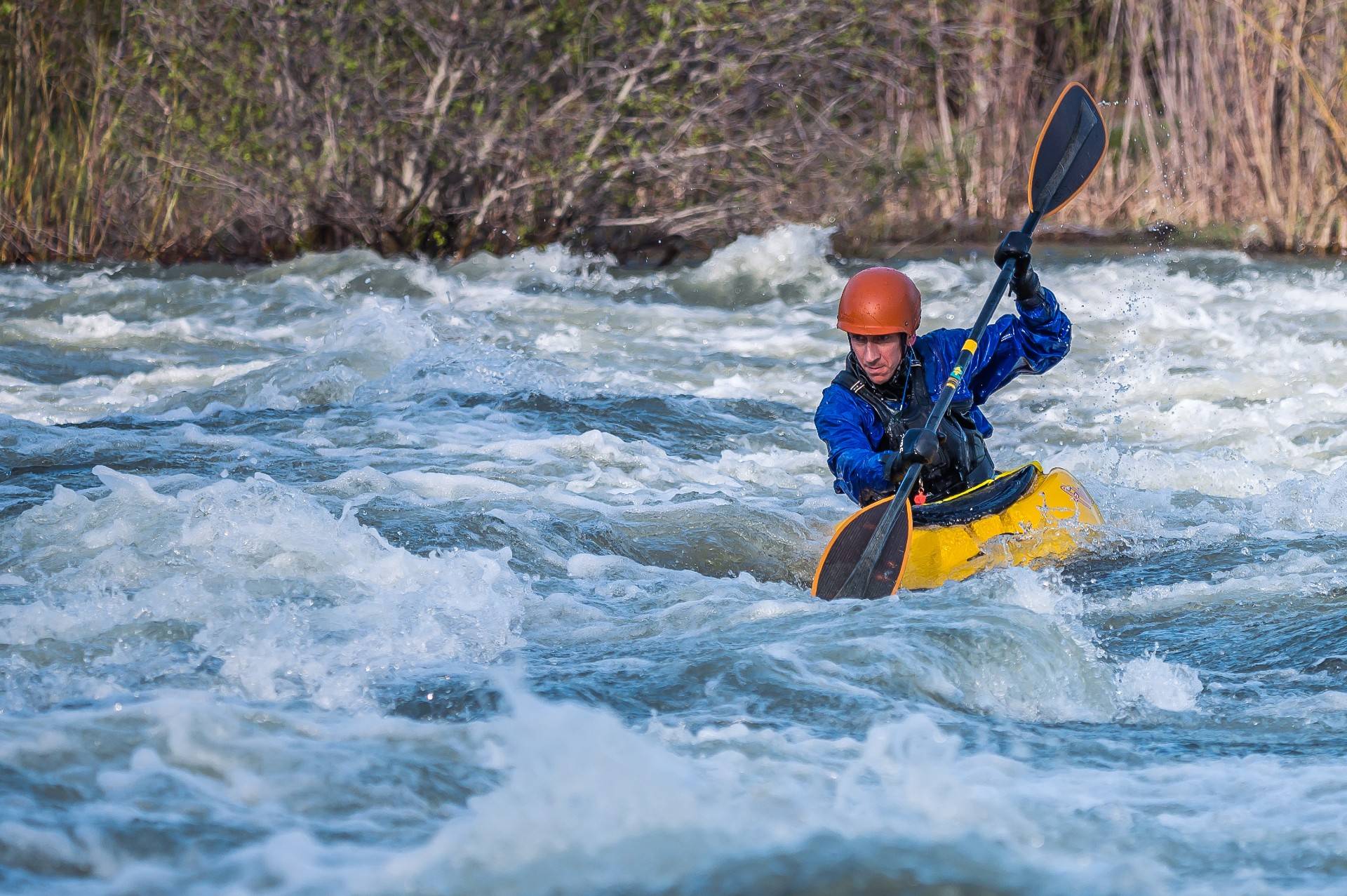 kayakers train into water kayakers train into water