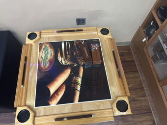Dominoes table 