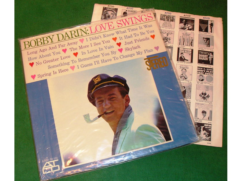 BOBBY DARIN - LOVE SWINGS -  - 1961 ATCO YELLOW LABEL - 1st PRESS ** NM 9/10 **
