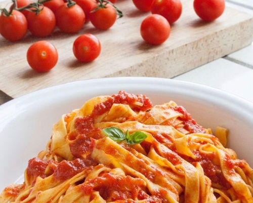 Corsi di cucina Torino: Le Tagliatelle della Nonna e il Tiramisù