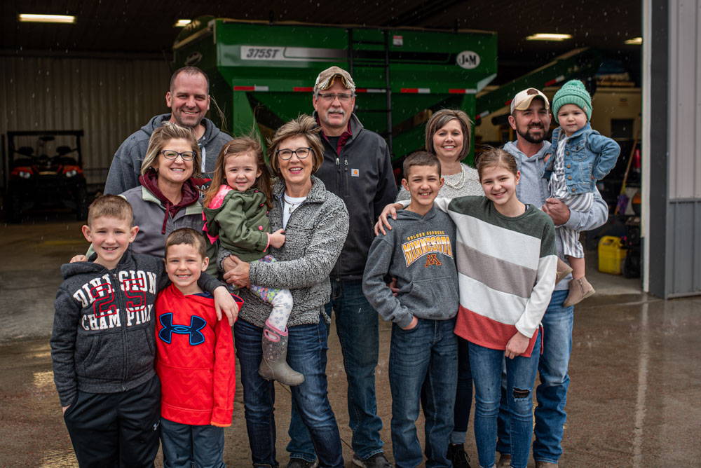 The Eis Family from Wabasso, Minnesota produces incredibly tender, flavorful Certified ONYA® beef for BetterFed Beef. 100% American Beef locally raised in Midwest America. 
