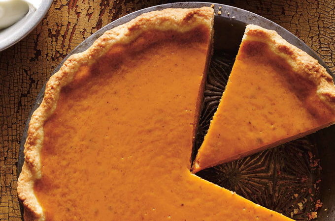 Classic Pumpkin Pie (The Best)