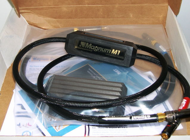 MIT Cables M1 RCA 1M pair. A true classic. USED.  wrnty