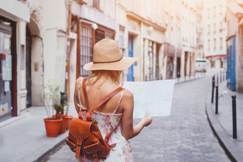 Private Driver for 4 hours and Customizable Tour
