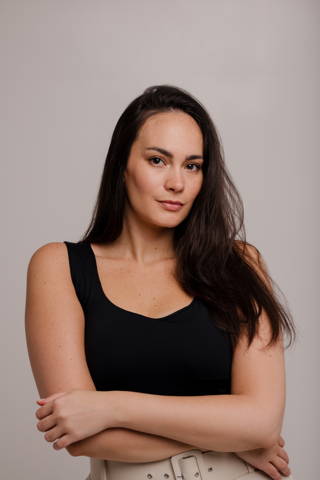Laura Pons