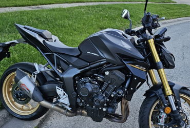 2025 HONDA CB1000 HORNET SP motorcycle for rent near Streamwood, IL