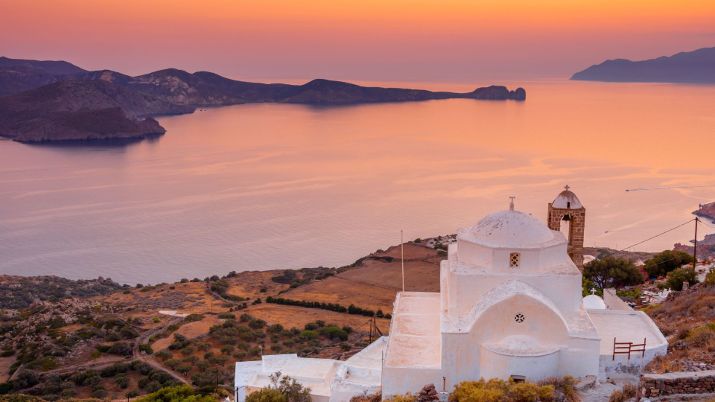 With a history that dates back to ancient times, Milos Island Greece is renowned for its significant role in the mining of obsidian, which was utilized for various tools and weapons during the Bronze Age