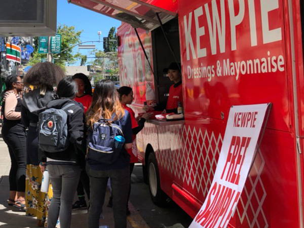 Forming a line at the food truck