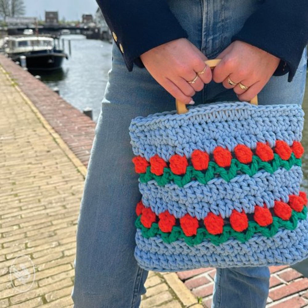 Gratis Haakpatroon voor de Tulpentas