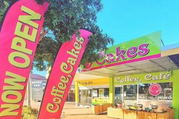 Roceels-Cafe-1-600x450-1