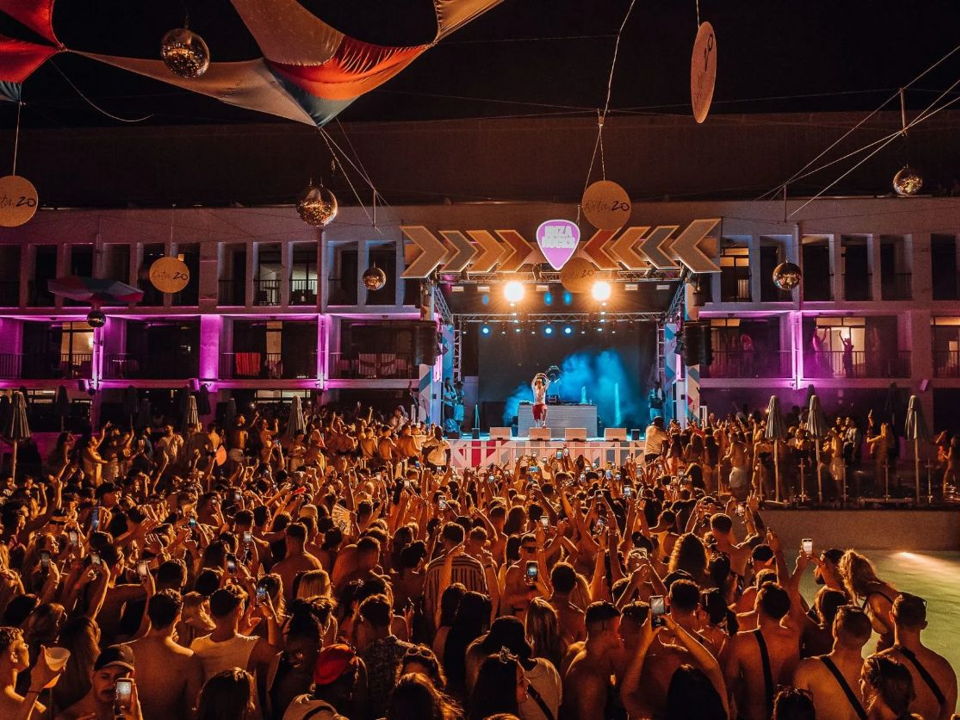 Ibiza pool party aitch 2023