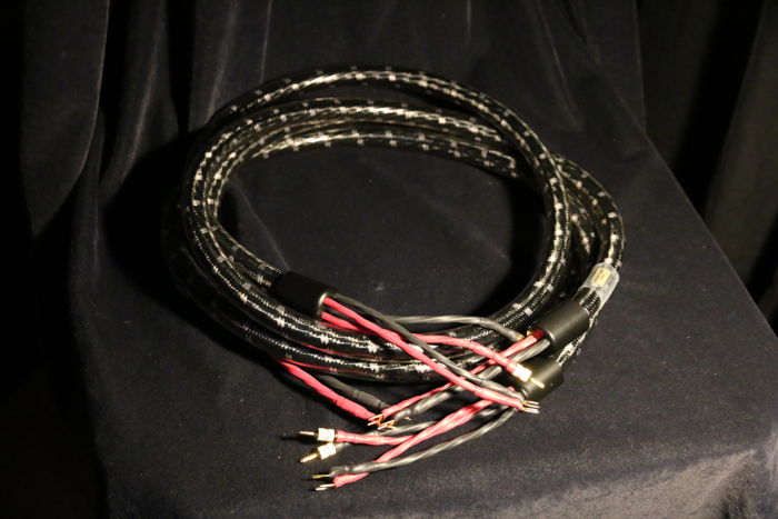 Straight Wire Crescendo 3 9ft pair mint