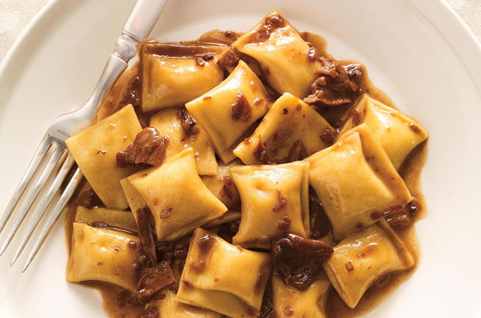 Agnolottis à la courge, sauce aux cèpes