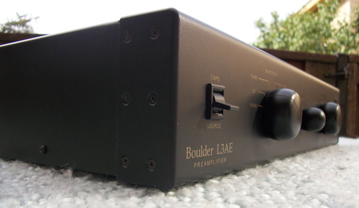 Boulder L3AE  with MM phono stage