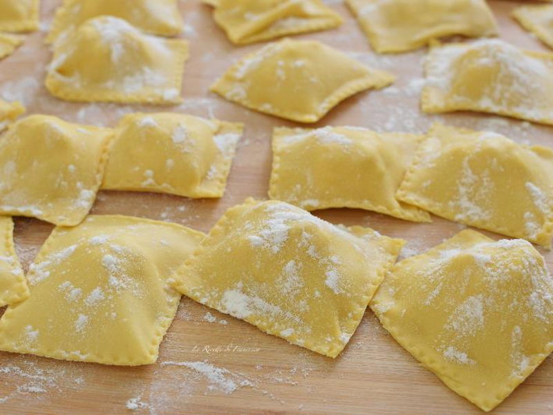 Kochkurse Triest: Wir machen Ravioli in meiner Küche im Zentrum von Triest